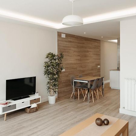 Duplex En La Gran Via Apartment Logrono Ngoại thất bức ảnh
