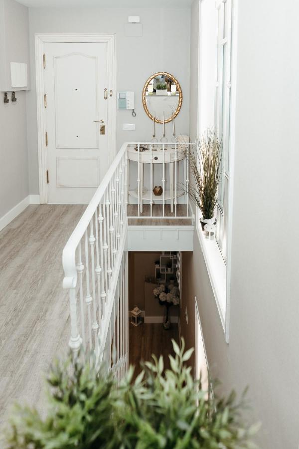 Duplex En La Gran Via Apartment Logrono Ngoại thất bức ảnh