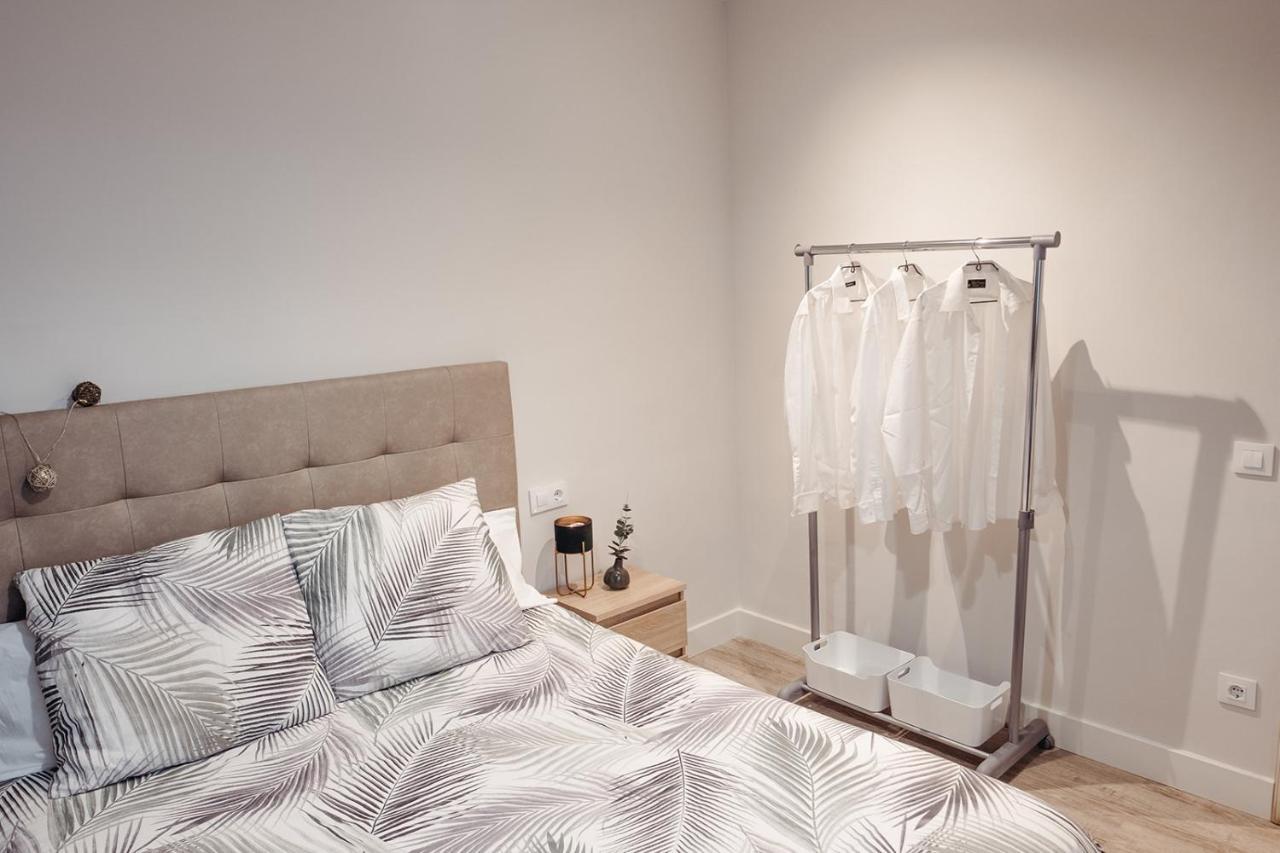 Duplex En La Gran Via Apartment Logrono Ngoại thất bức ảnh